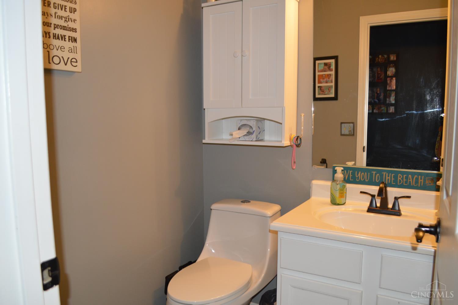 2043 Wagon Wheel Drive