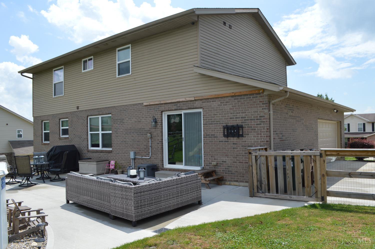 2043 Wagon Wheel Drive