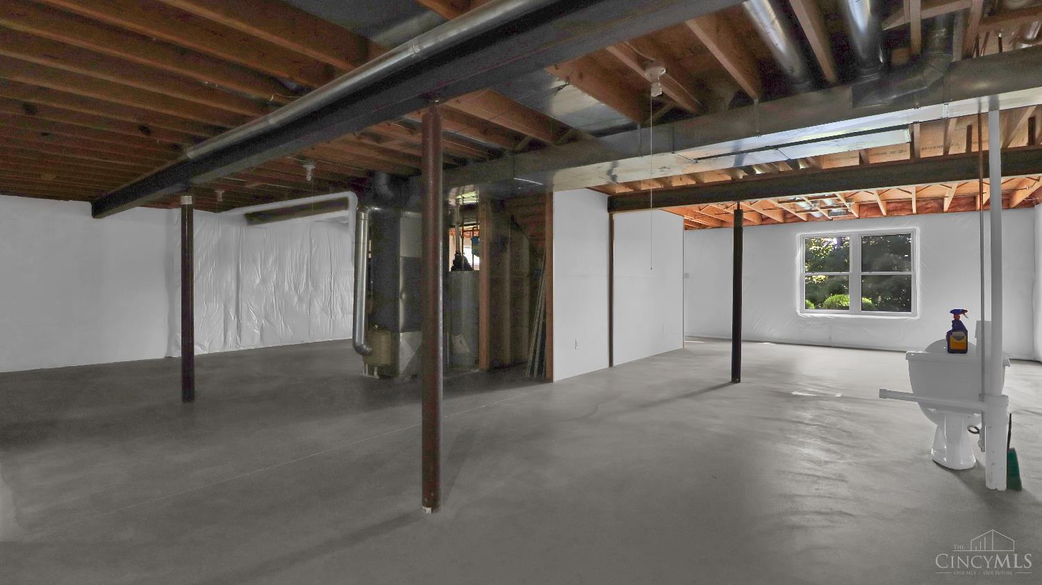 5368 Lakefront Drive