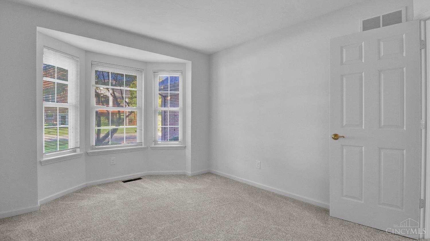 5368 Lakefront Drive