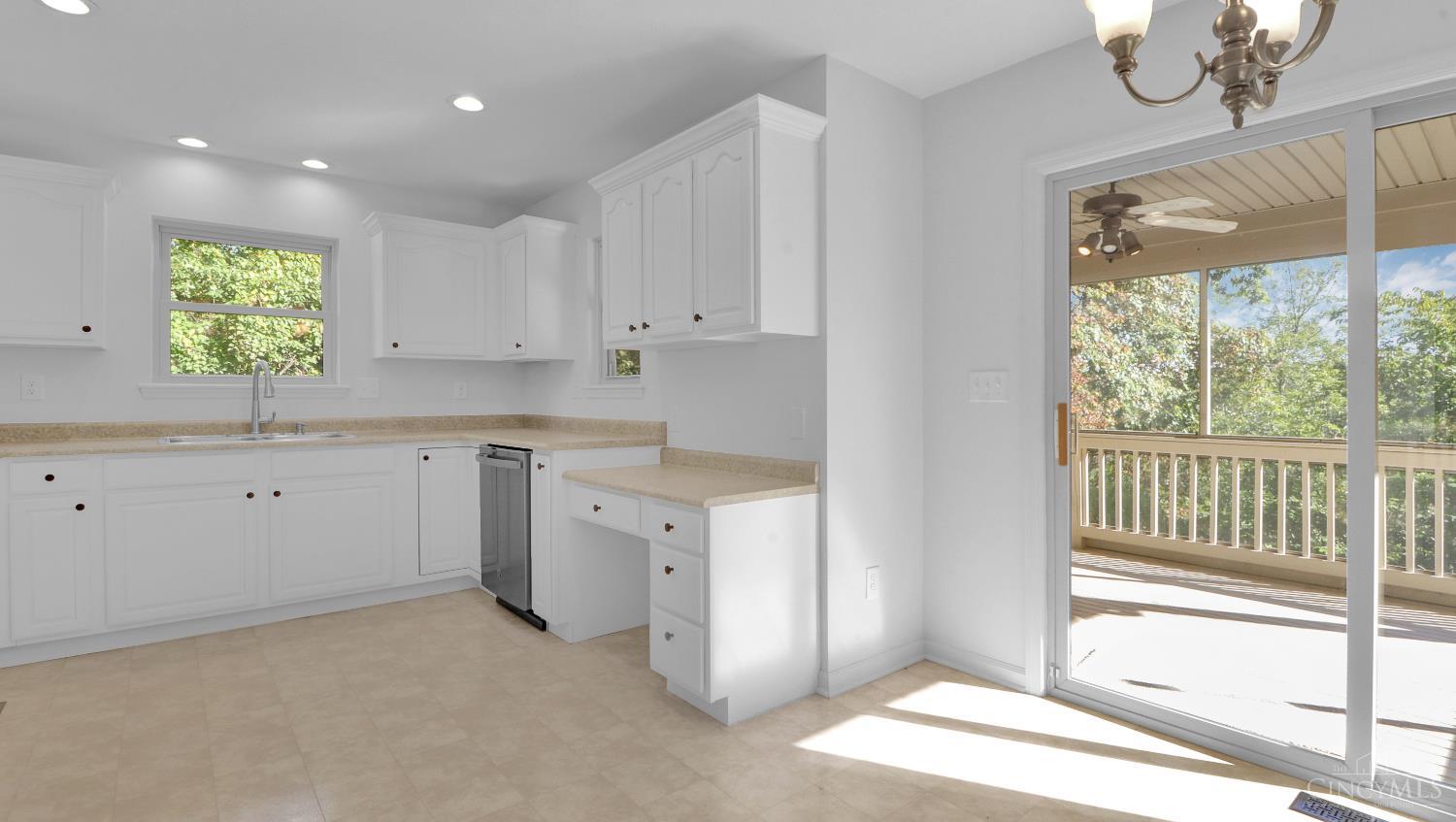 5368 Lakefront Drive