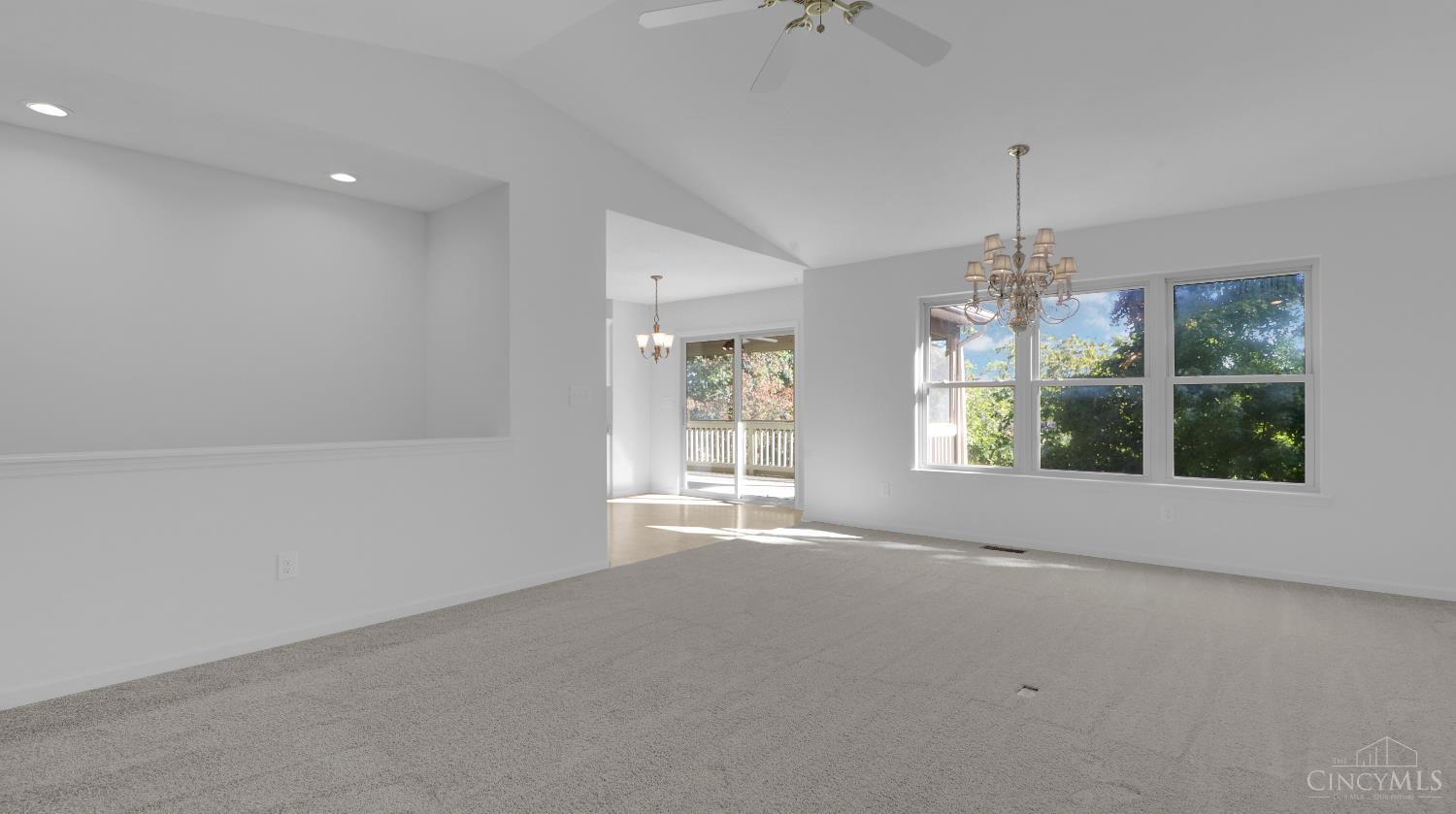 5368 Lakefront Drive