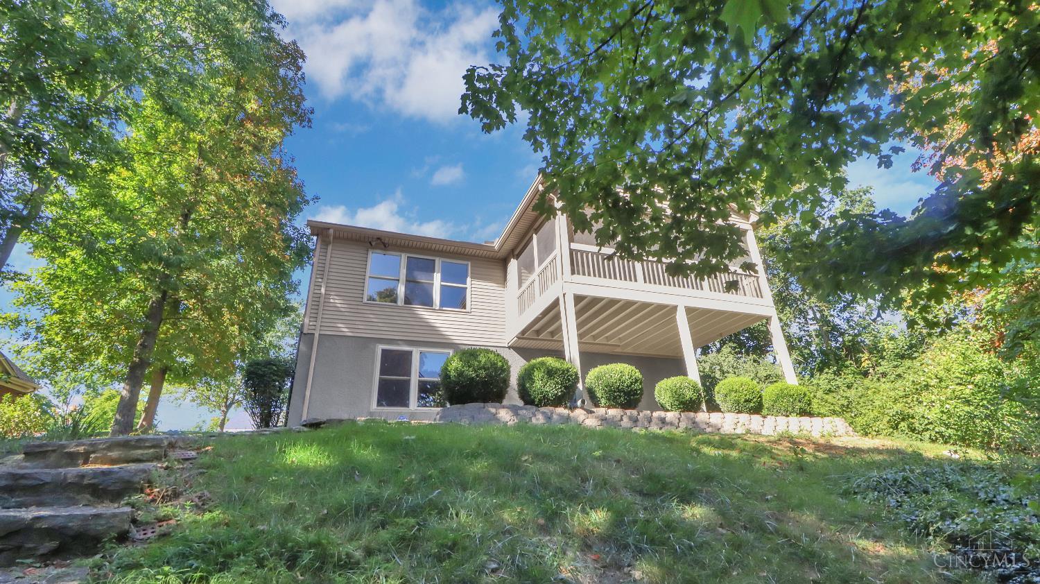 5368 Lakefront Drive
