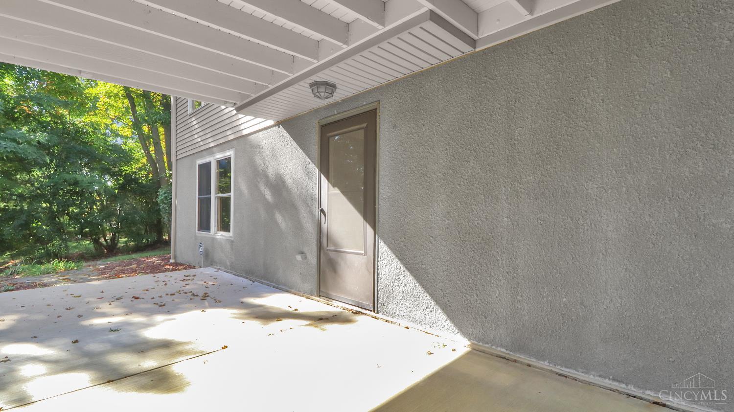 5368 Lakefront Drive