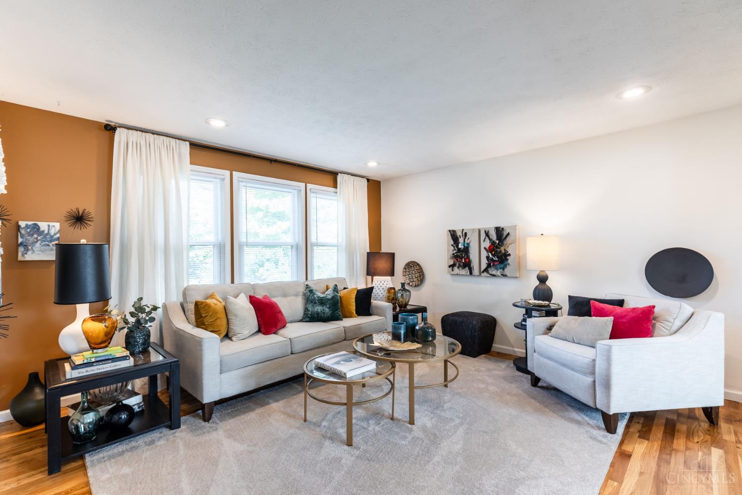 7186 Willow Oak Court