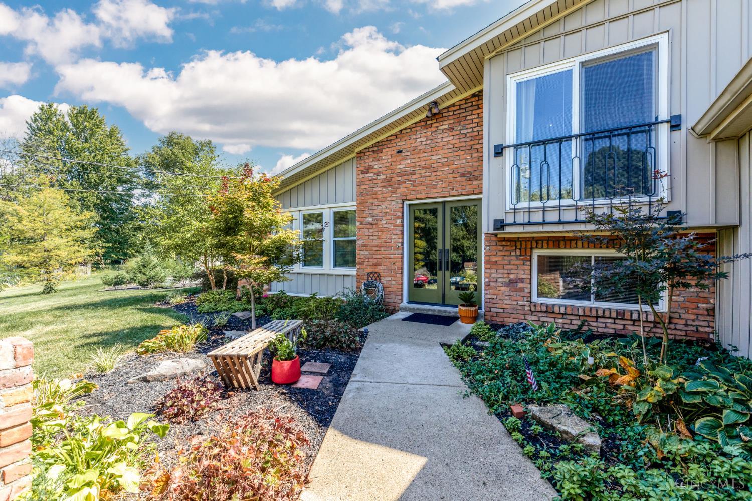 7186 Willow Oak Court