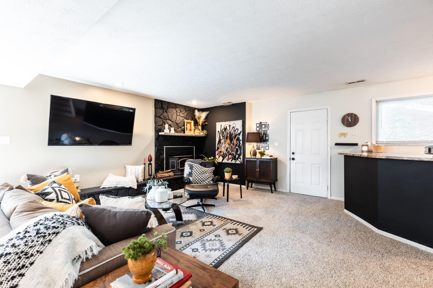 7186 Willow Oak Court