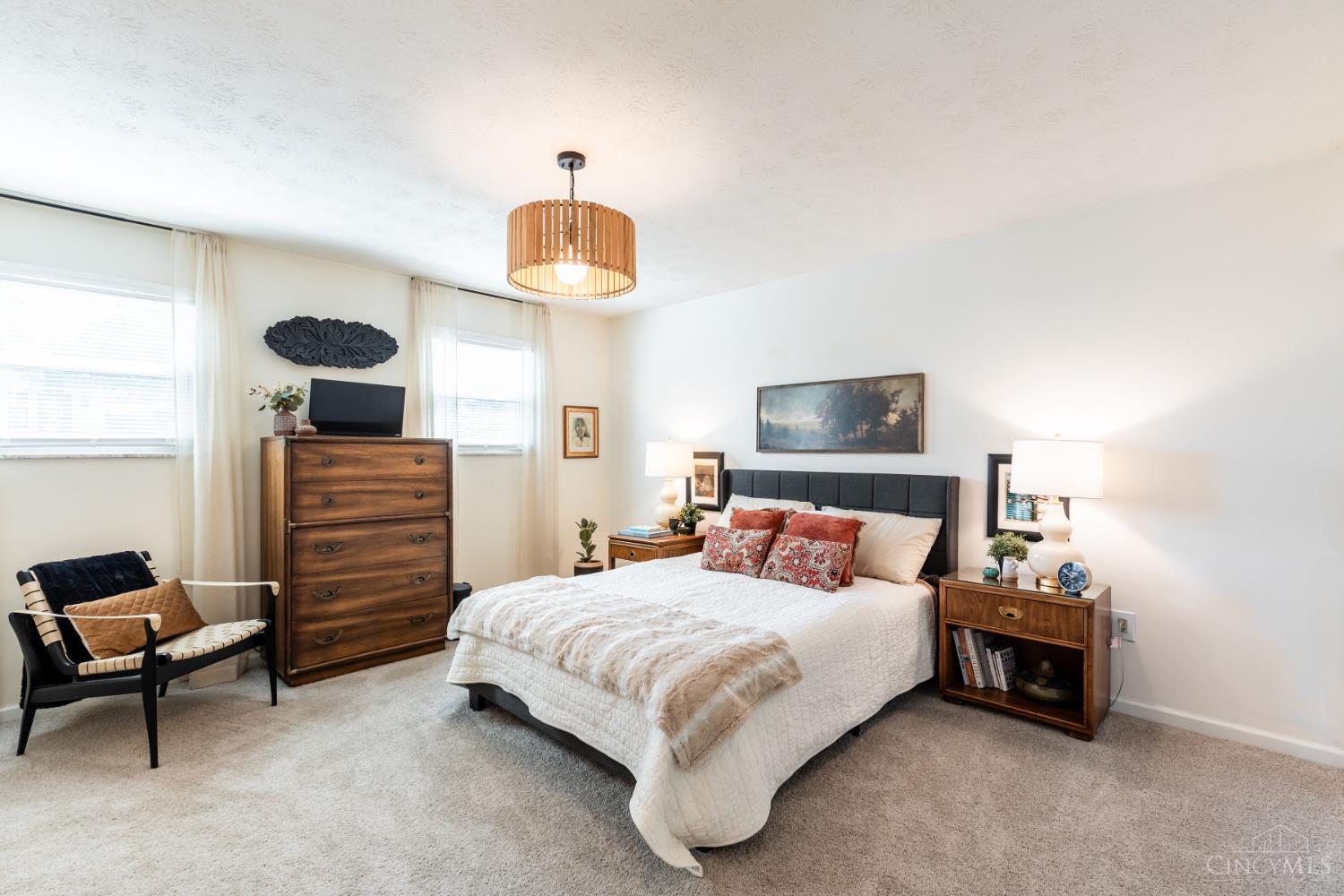 7186 Willow Oak Court