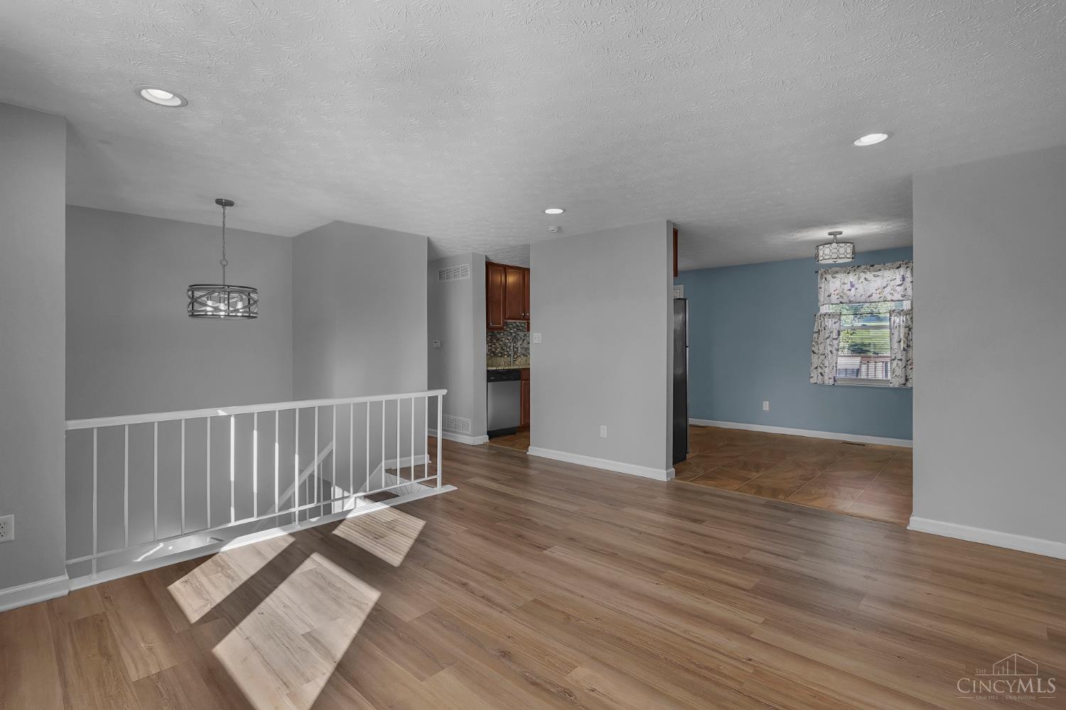 4364 Champdale Ln