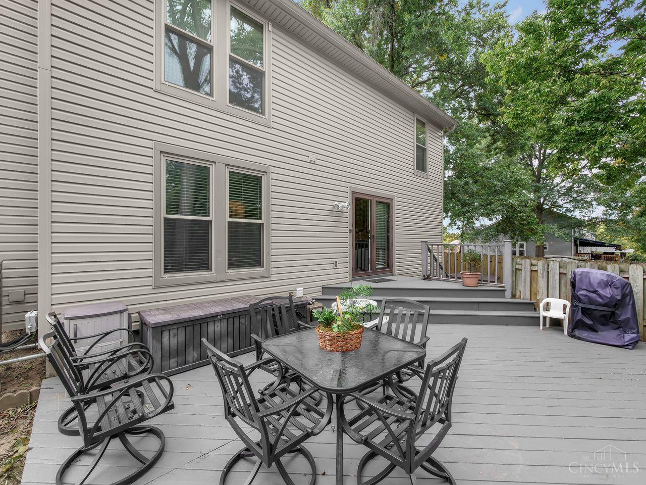 5500 Revmal Lane