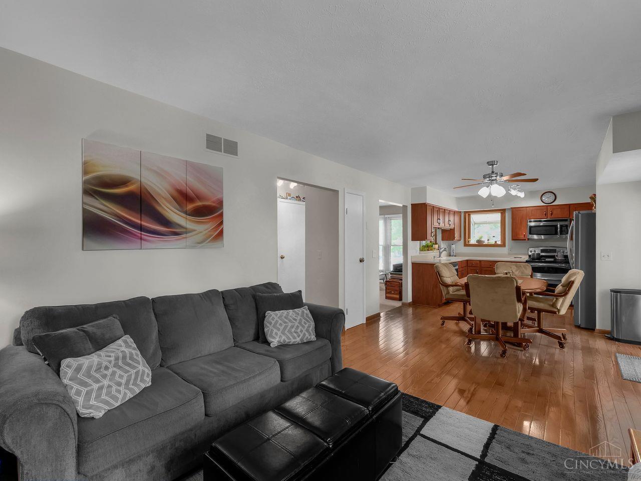 5500 Revmal Lane