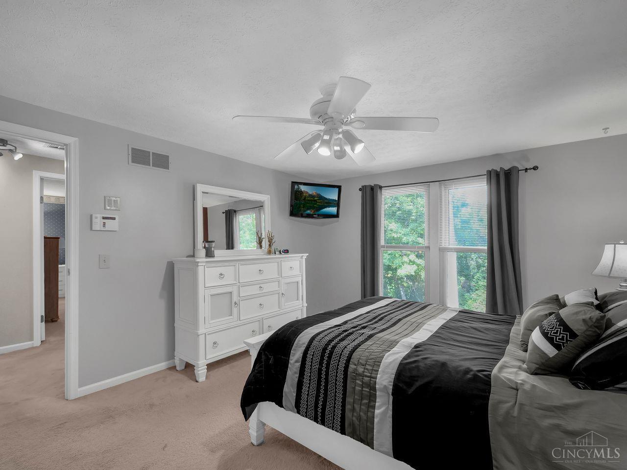 5500 Revmal Lane
