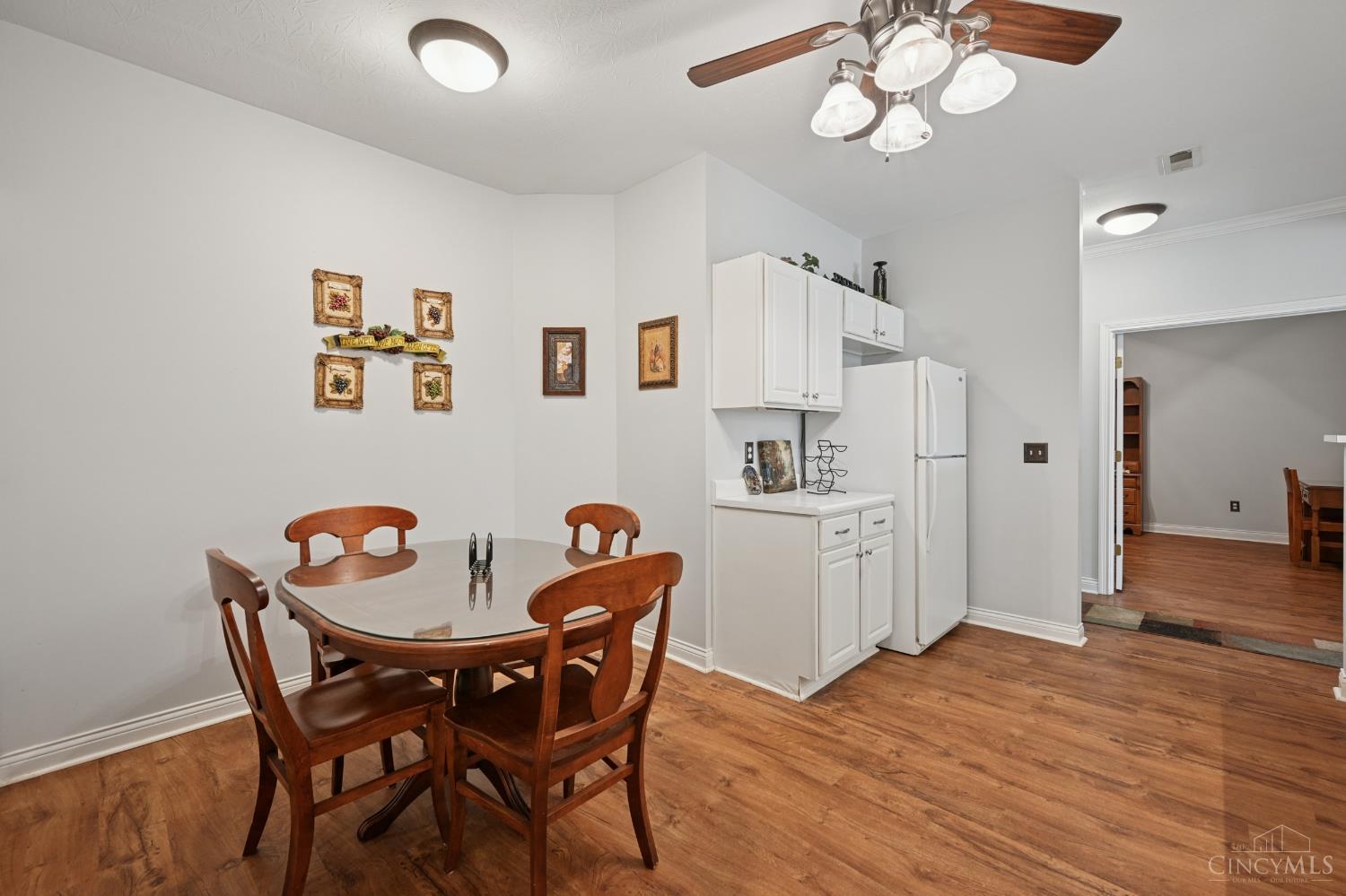 6704 Kelseys Oak Court