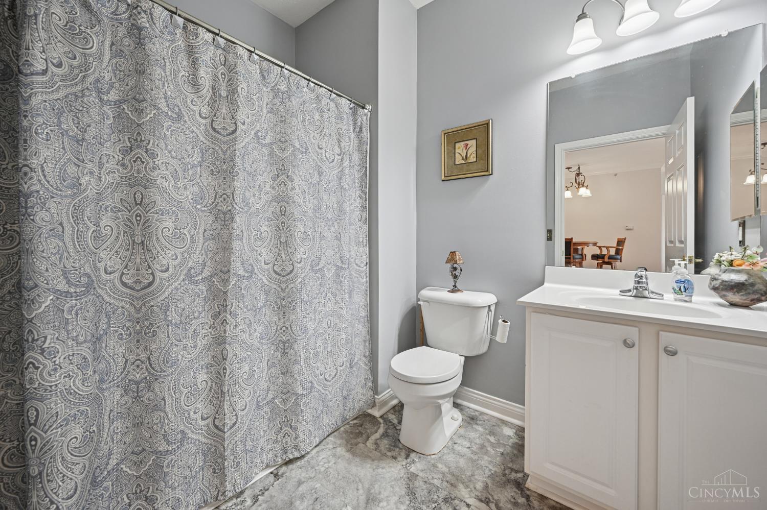 6704 Kelseys Oak Court