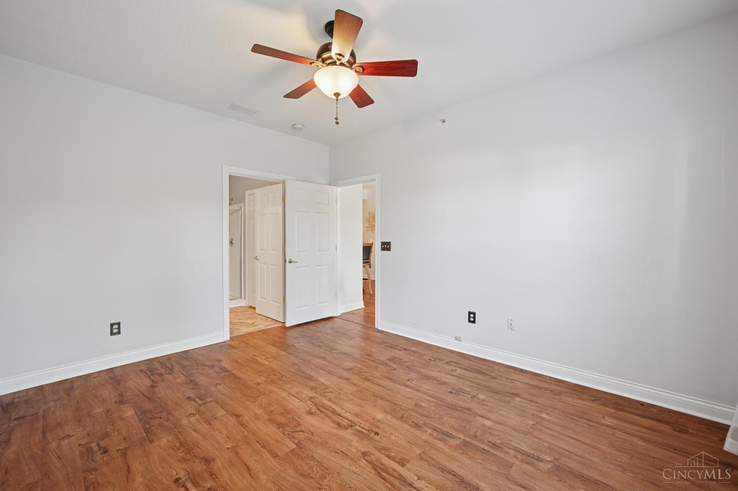 6704 Kelseys Oak Court