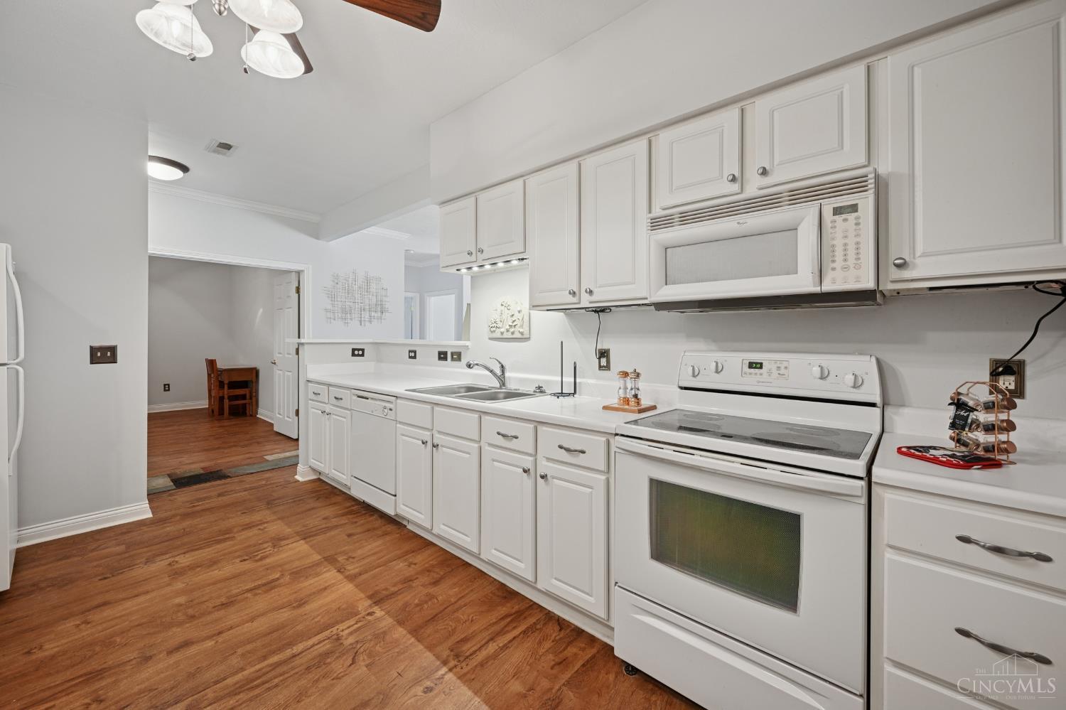 6704 Kelseys Oak Court