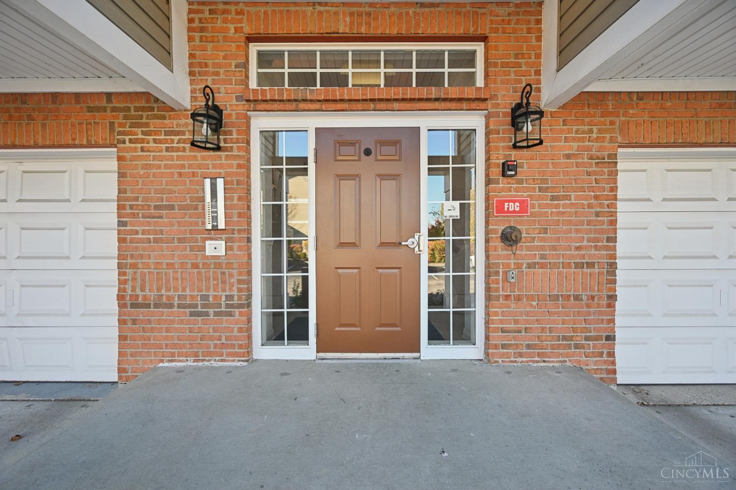 6704 Kelseys Oak Court