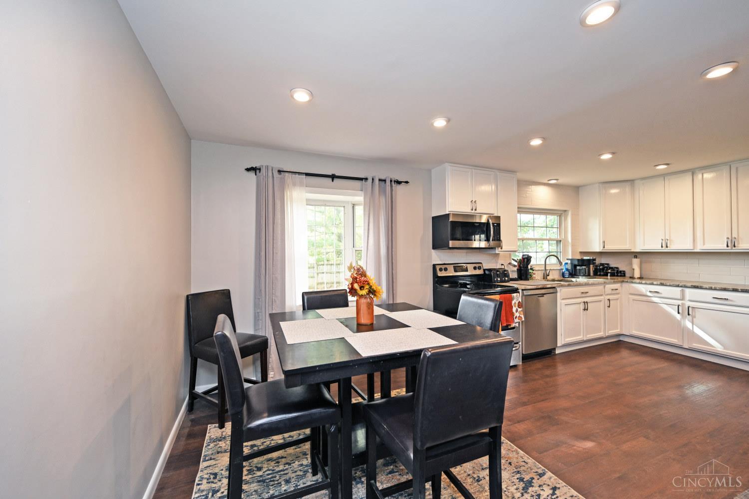 5347 Carefree Court