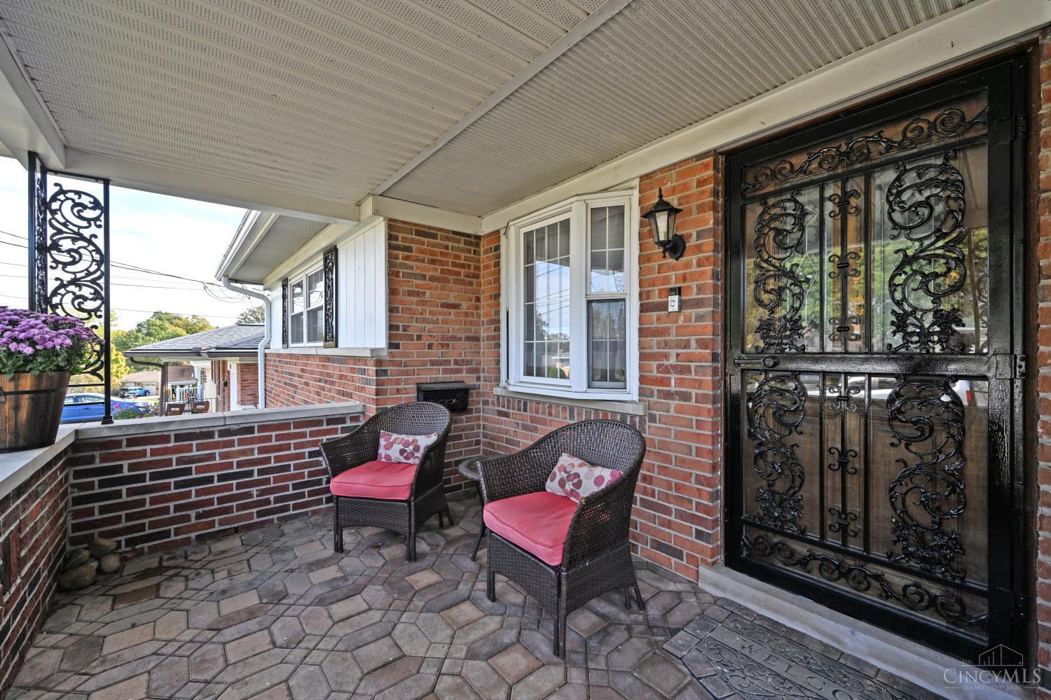 5347 Carefree Court