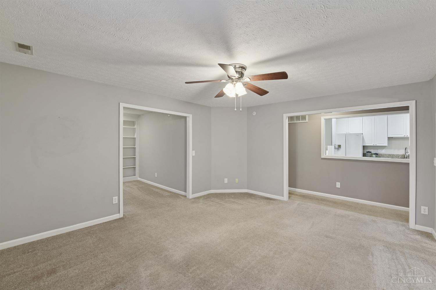 4341 Regency Ridge Ct 201