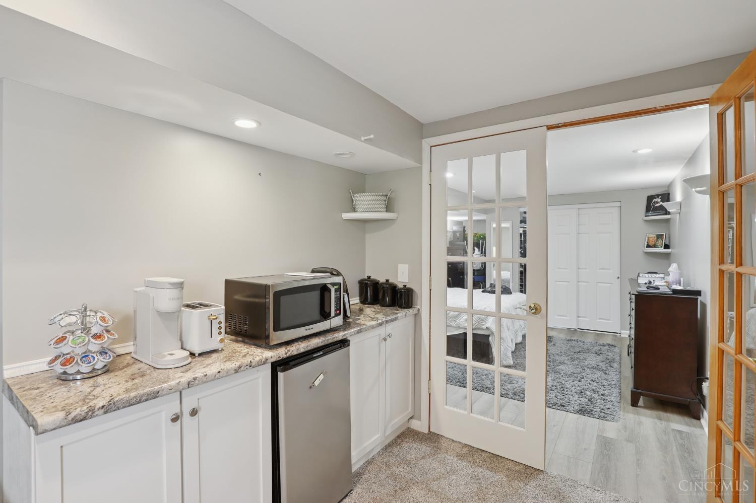 4591 Ellsberry Court