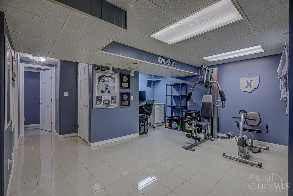 6142 Cleves Warsaw 4