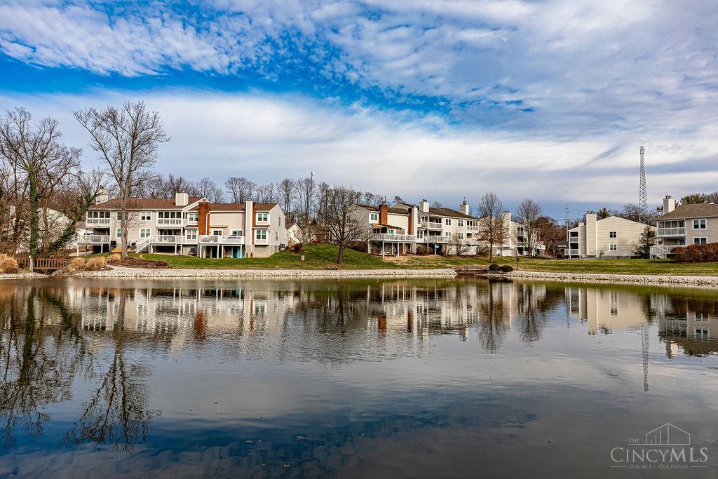 6142 Cleves Warsaw 4