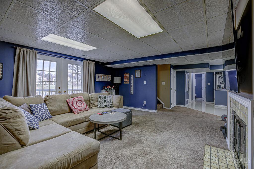 6142 Cleves Warsaw 4