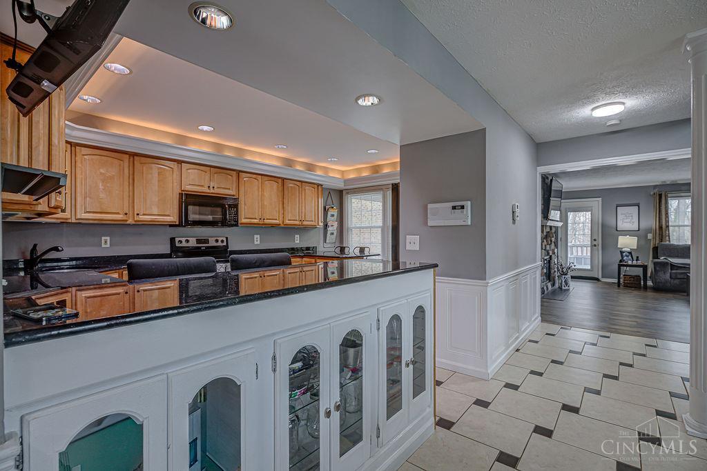 6142 Cleves Warsaw 4