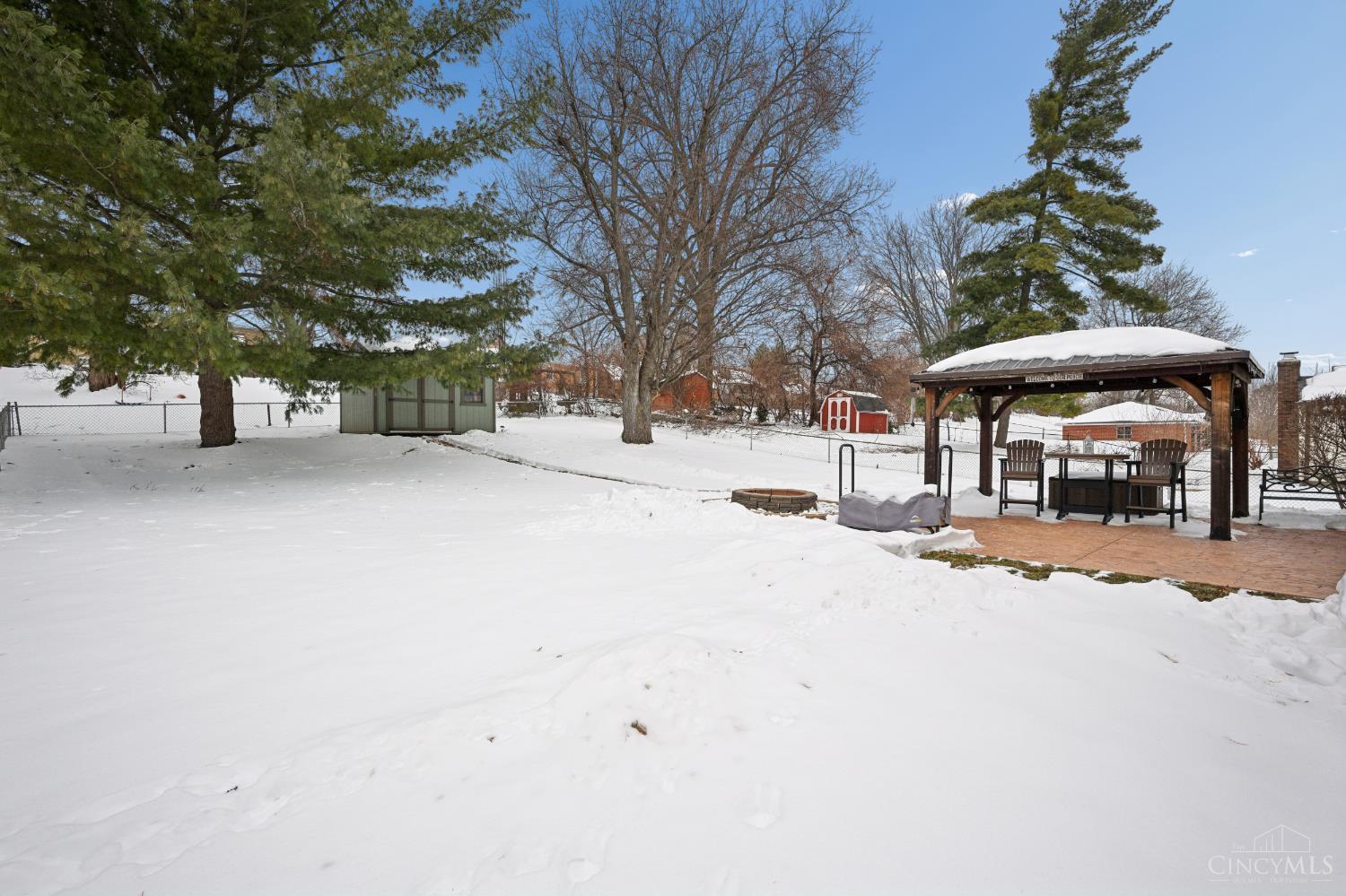 3855 Ridgecombe Drive