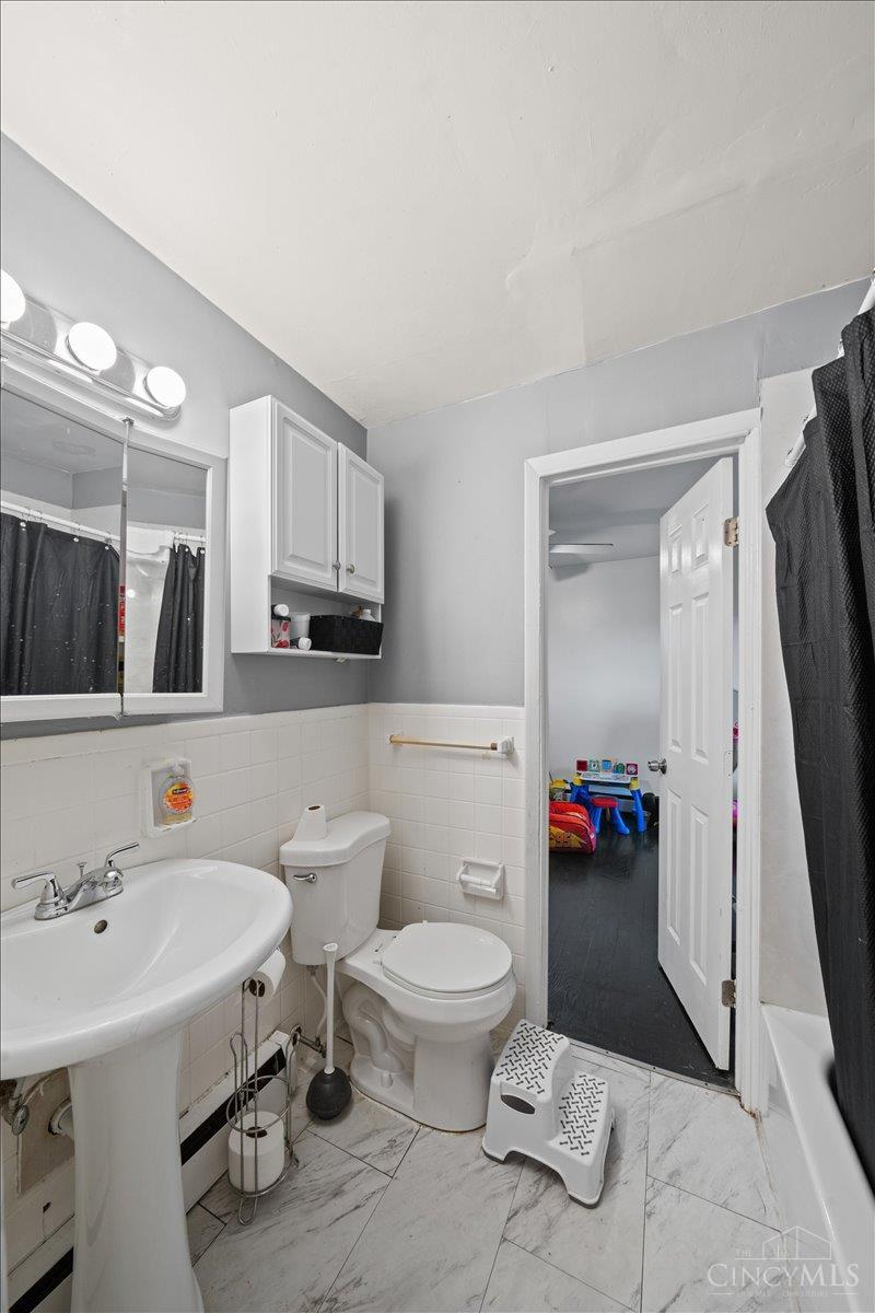 2465 E Galbraith Road