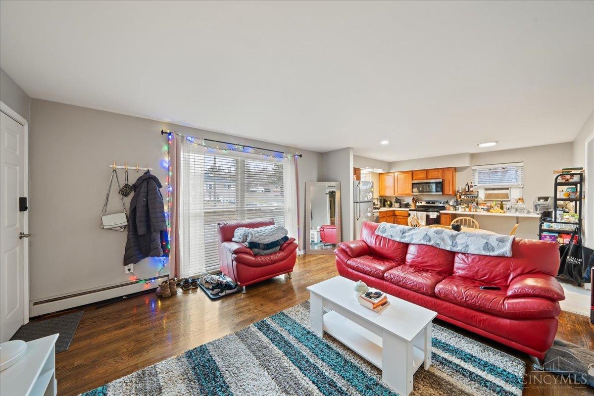 2465 E Galbraith Road