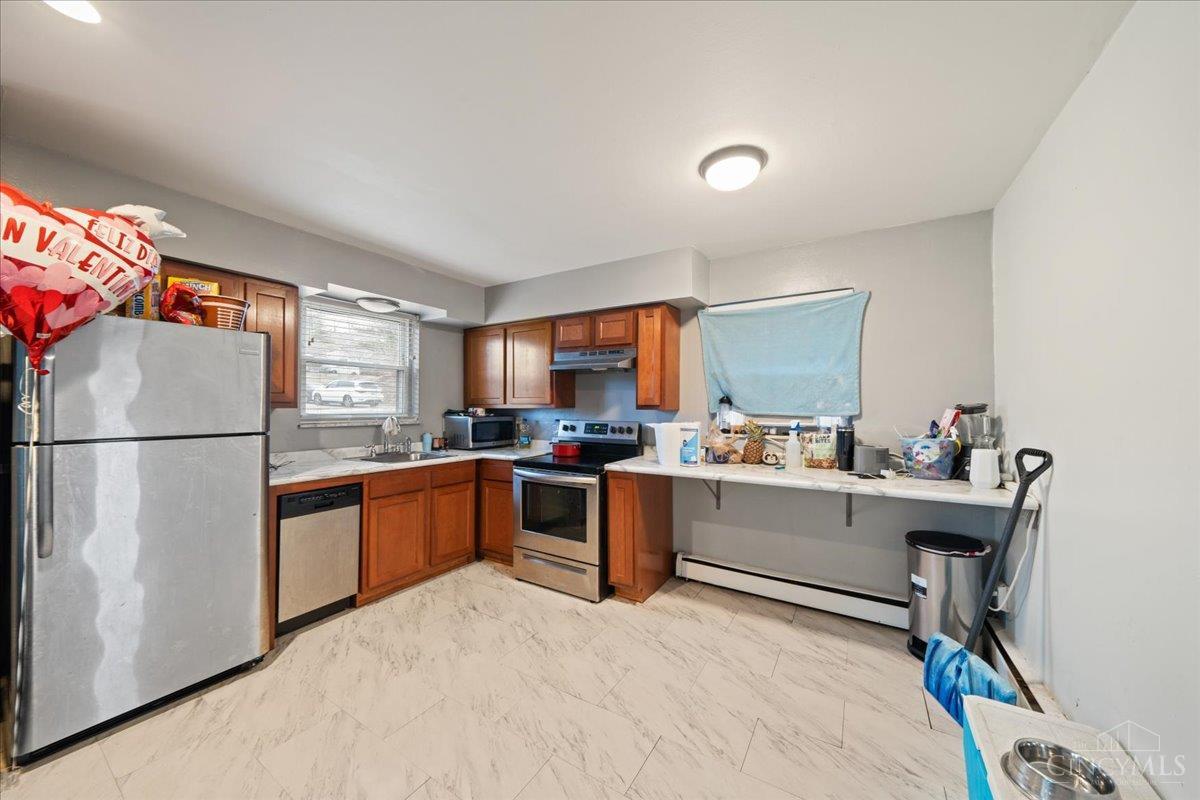 2465 E Galbraith Road