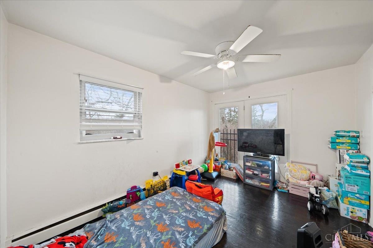 2465 E Galbraith Road