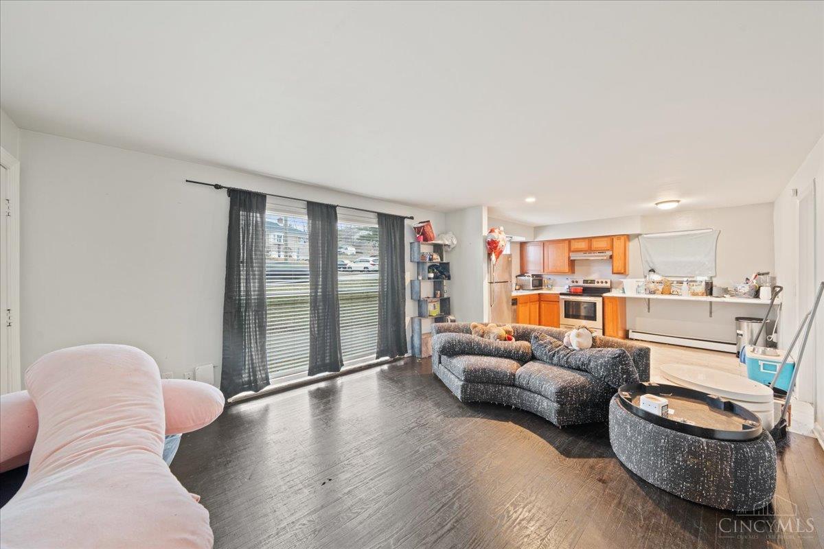 2465 E Galbraith Road