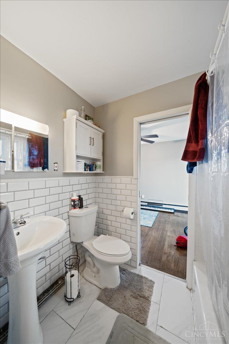 2465 E Galbraith Road