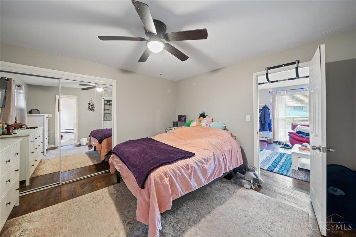 2465 E Galbraith Road