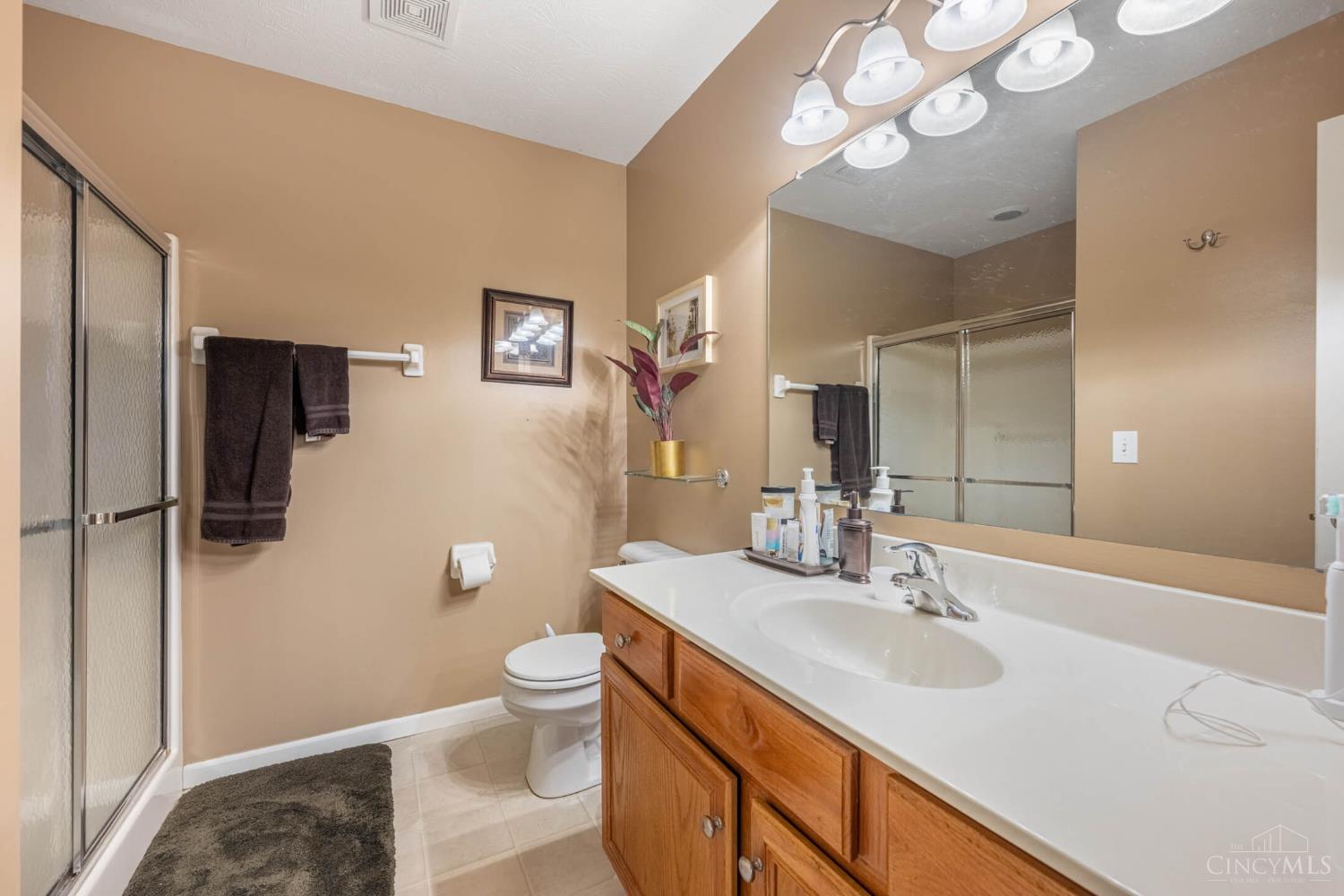 3328 Brodbeck Place
