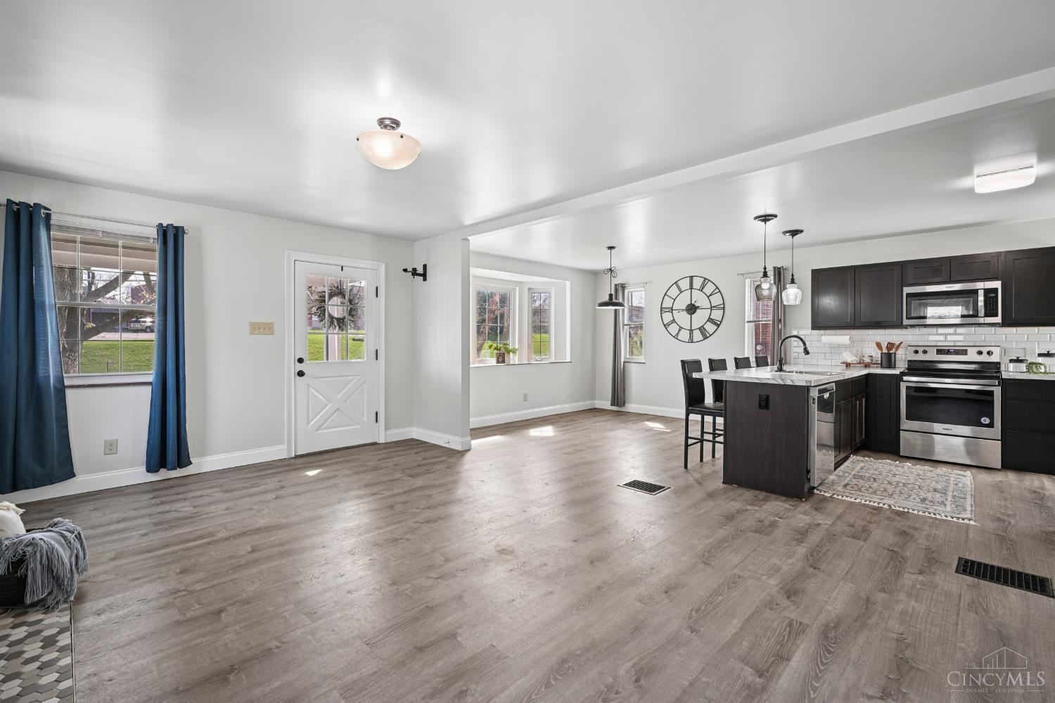 4052 Mcfarran Avenue