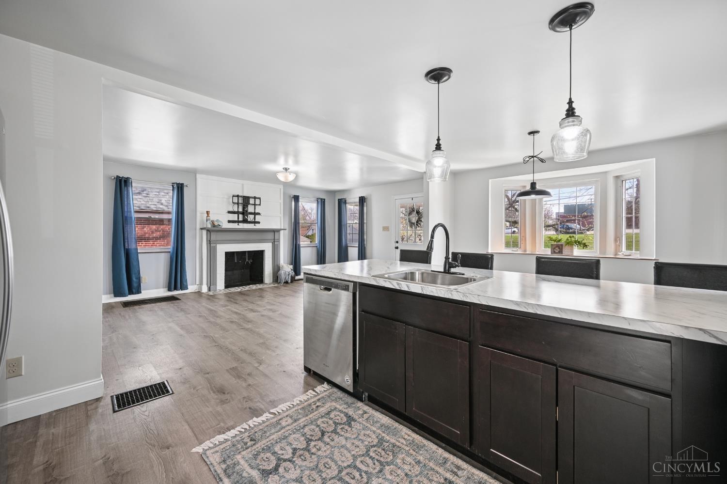 4052 Mcfarran Avenue