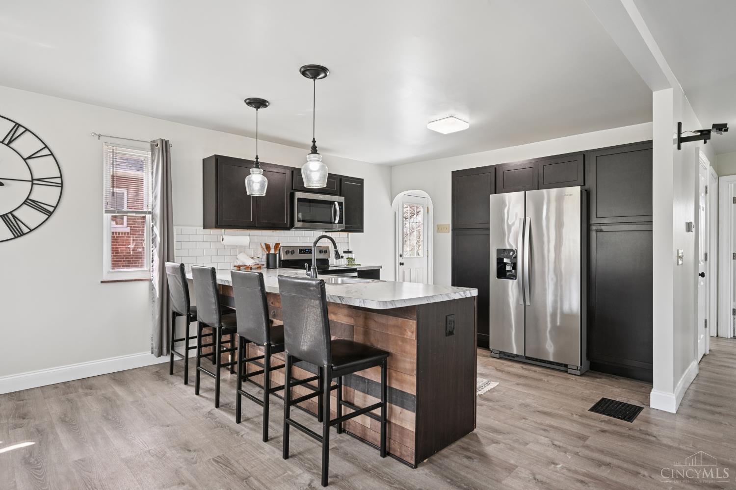 4052 Mcfarran Avenue