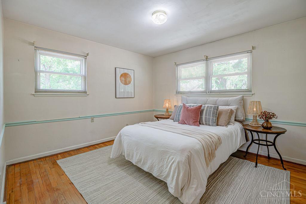 6109 Thompson Road