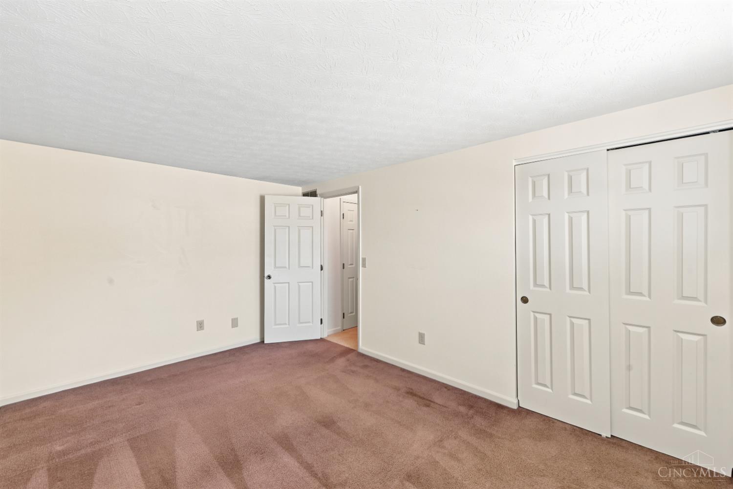 4938 Bonaventure Court