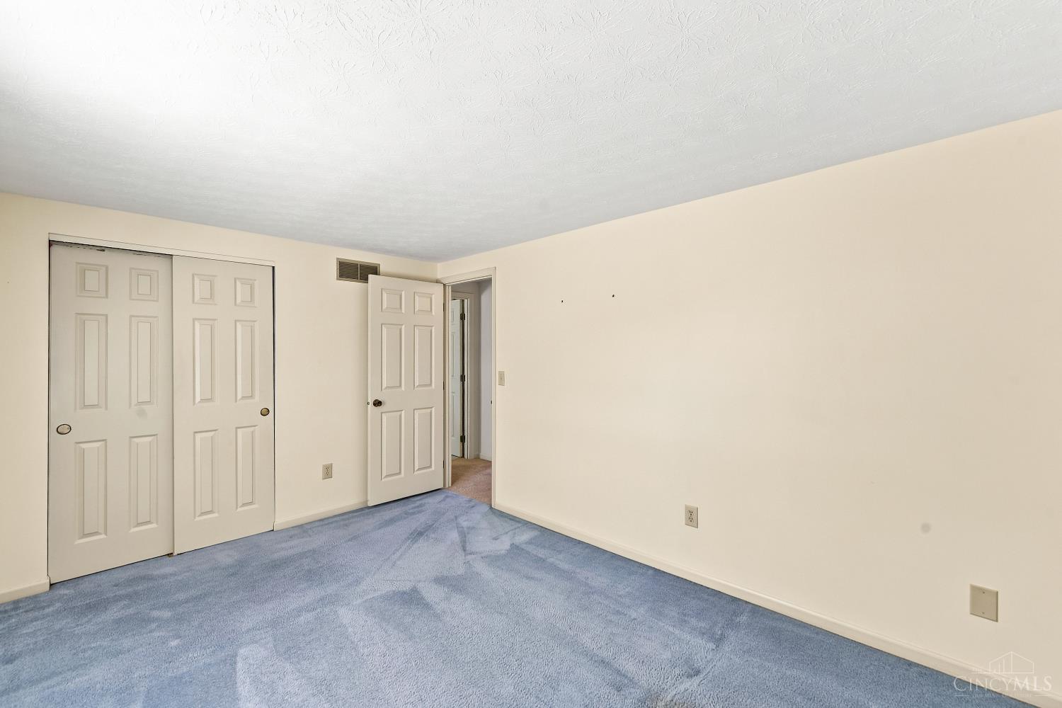 4938 Bonaventure Court
