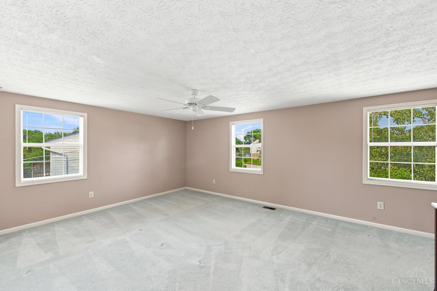 4938 Bonaventure Court