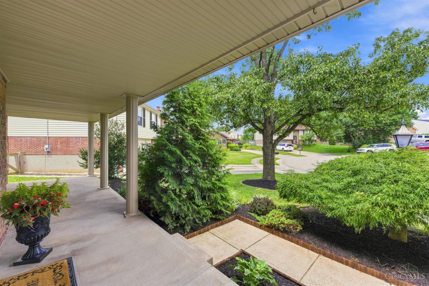 4938 Bonaventure Court