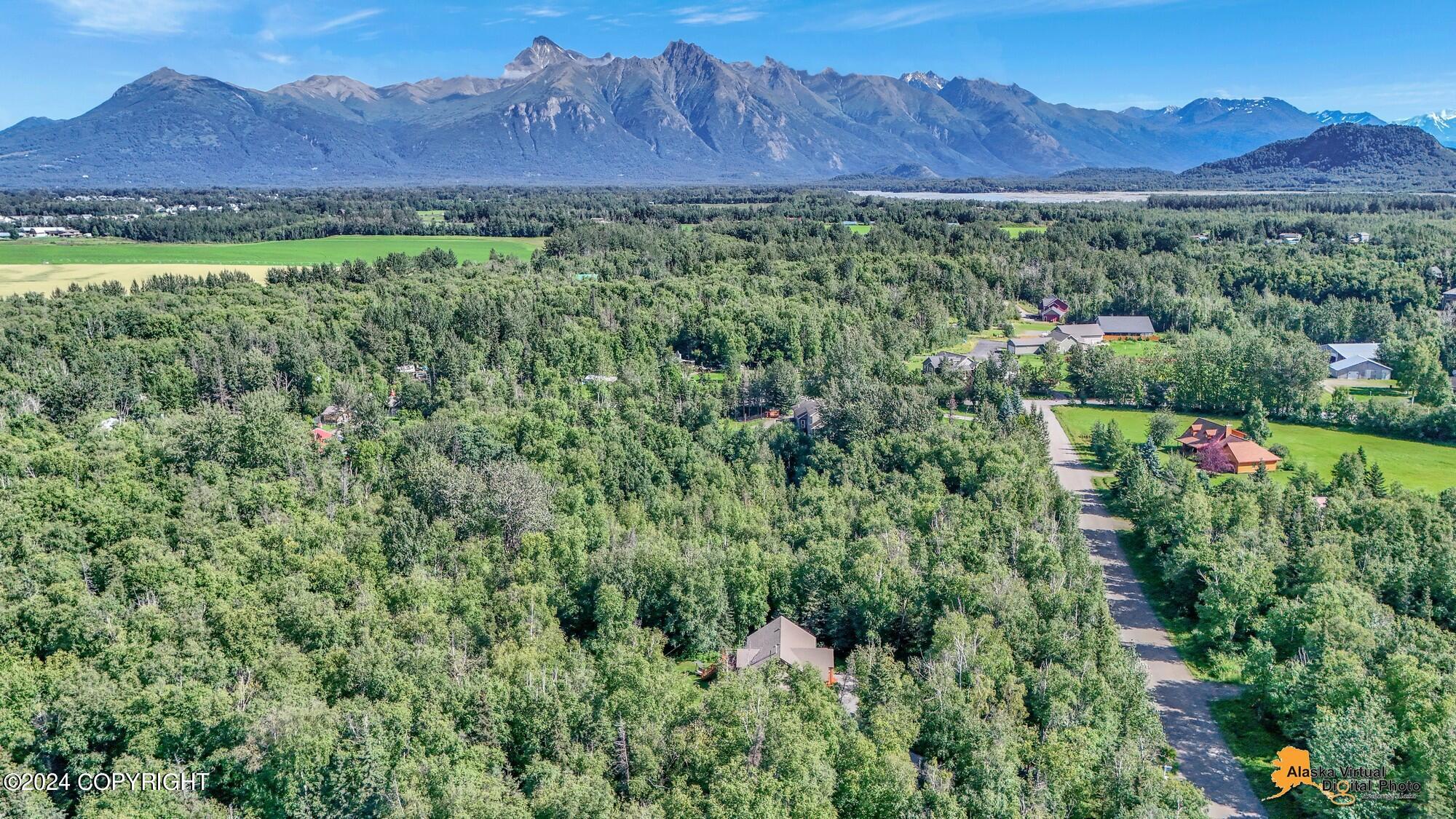 12151 Lady Slipper Lane