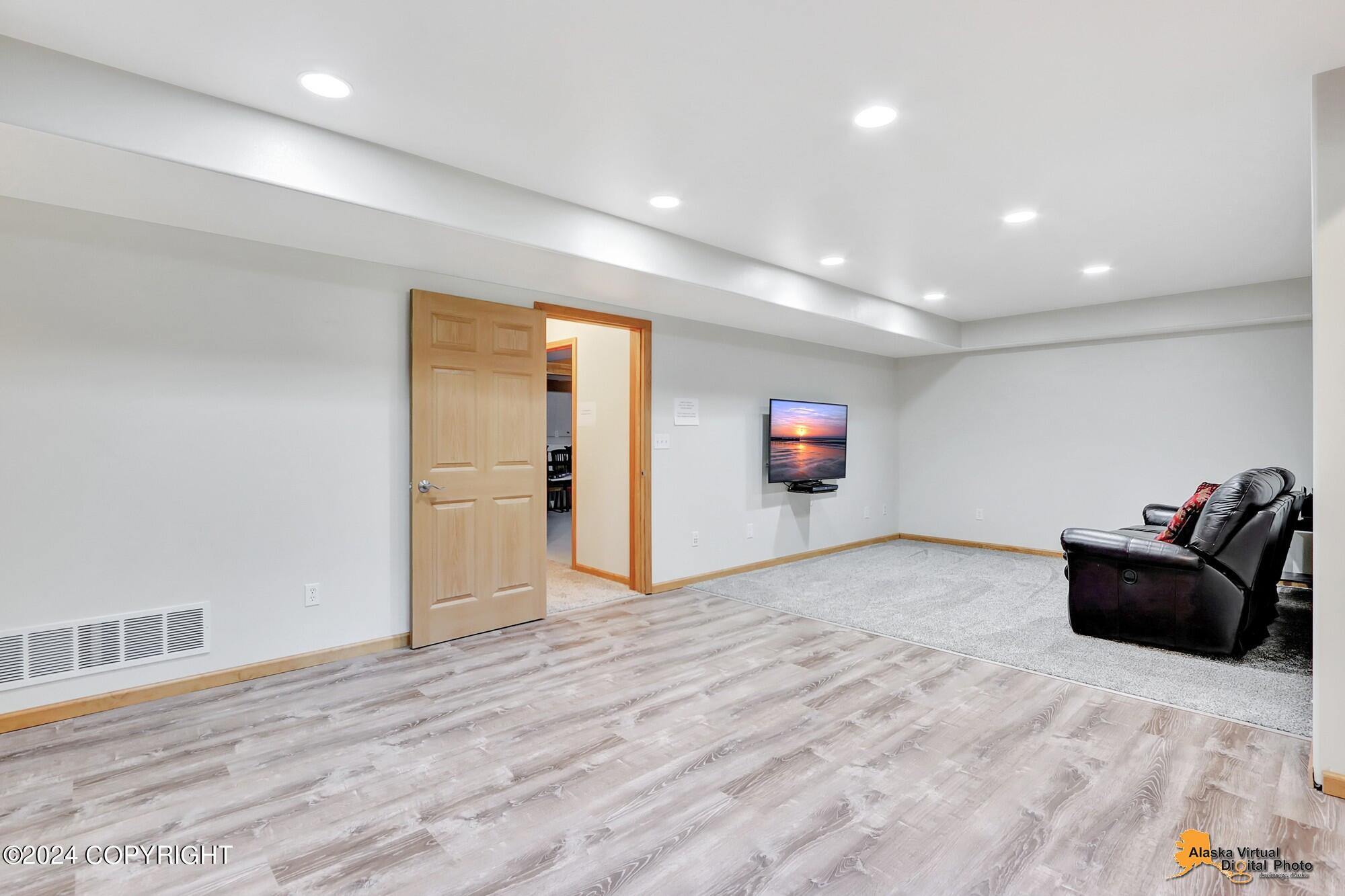 12151 Lady Slipper Lane