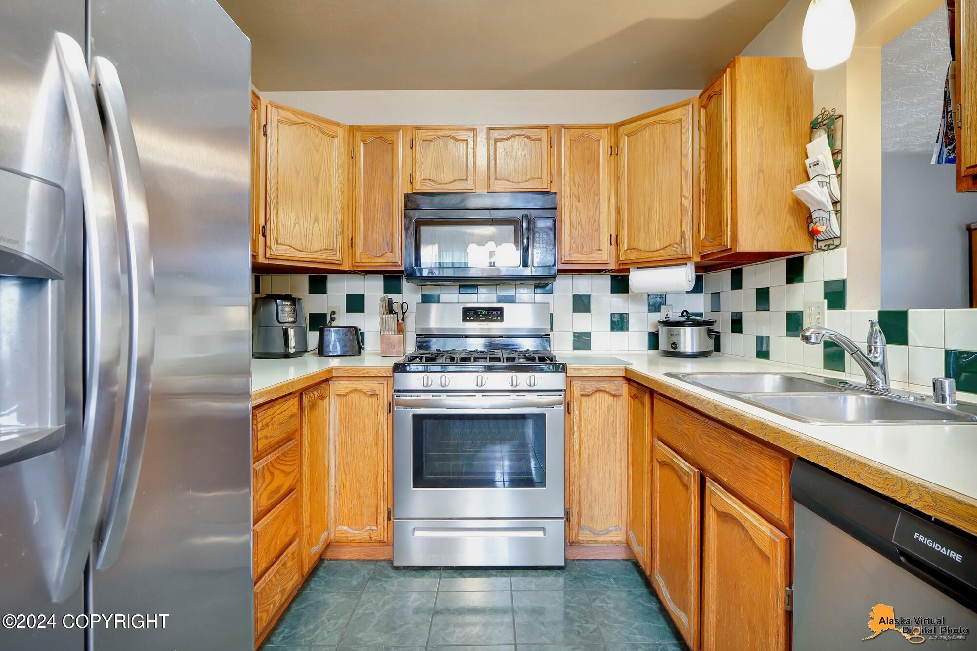 1029 Fred Circle