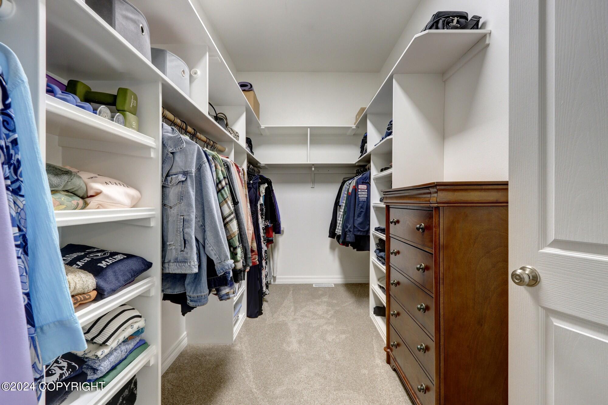 8534 W Hollywood Road